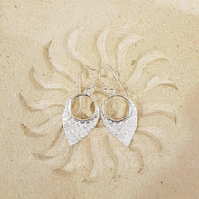 Load image into Gallery viewer, Aine Earrings By Origen
