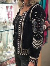 Load image into Gallery viewer, Aditi Velvet Embroidered Jacket
