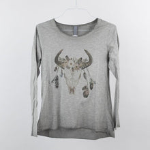 Load image into Gallery viewer, Buffalo T-Shirt By Urban Luxury
