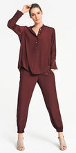 Load image into Gallery viewer, Blas Shirt By Layer'd - Claret
