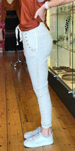 Load image into Gallery viewer, Alexis Cord Pant By Italian Star

